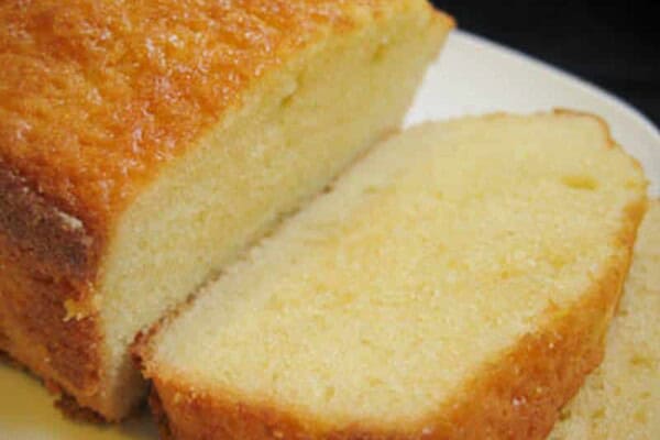 Cake Nature Facile au Thermomix – Recette Rapide et Moelleuse