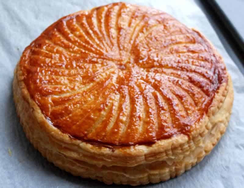 Galette Frangipane Chocolat Poire au Thermomix : recette de l'Épiphanie
