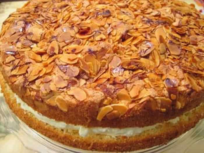 Nid d'abeilles (Bienenstich) au Thermomix : recette alsacienne