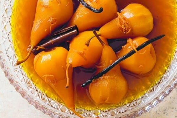 Poires fondantes au Thermomix : recette facile à la vanille et cannelle