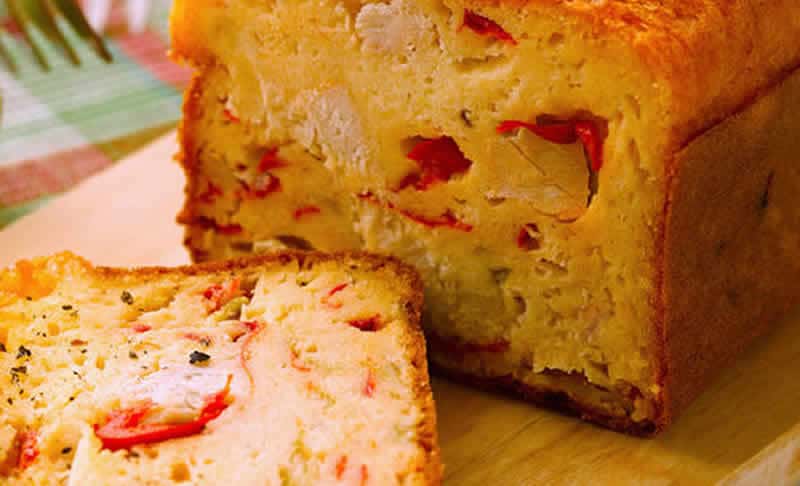 Cake salé thon et poivrons au Thermomix