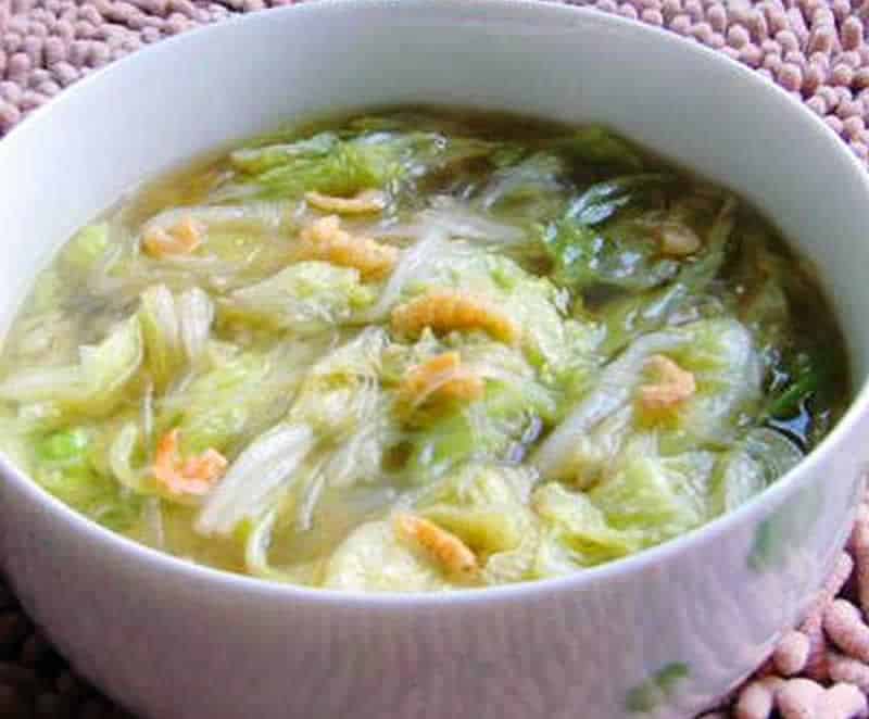 Soupe de chou chinois aux crevettes au Thermomix : recette facile