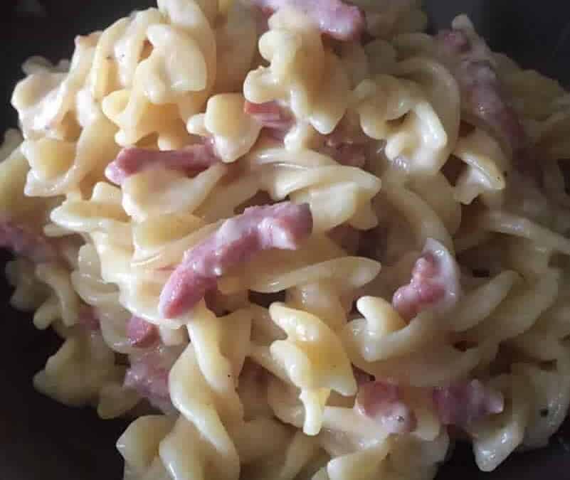 Fusilli au Maroilles et Bacon au Cookeo : Recette Facile