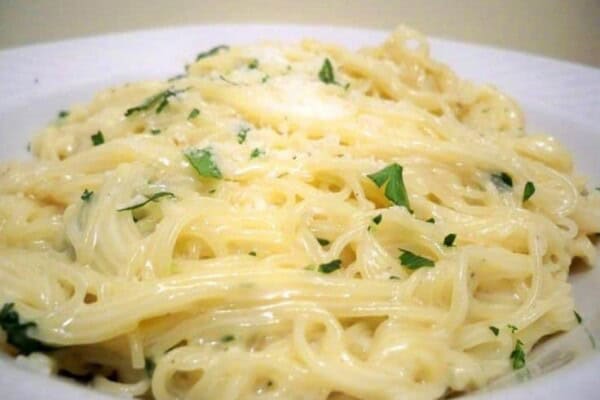 Pâtes Crème au Parmesan au Thermomix (Recette Rapide et Facile)