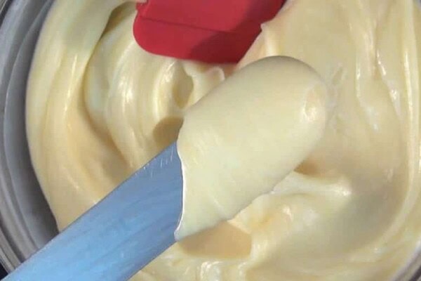 Crème façon Danette au chocolat blanc au thermomix