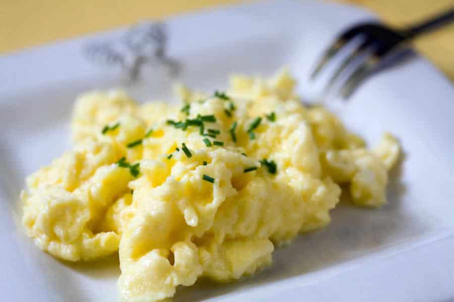 Œufs Brouillés au Thermomix : Recette Facile et Crémeuse