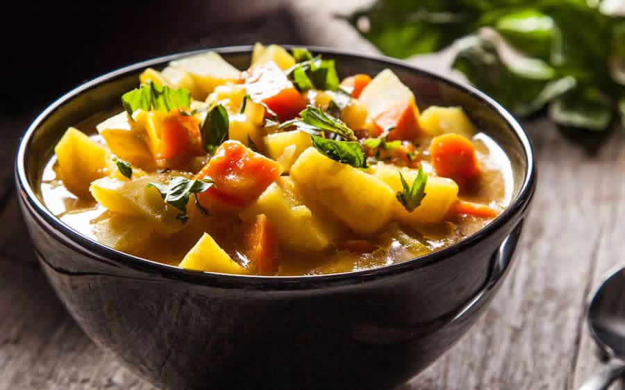 Ragoût Pommes de Terre Carottes au Thermomix : Recette Facile et Réconfortante