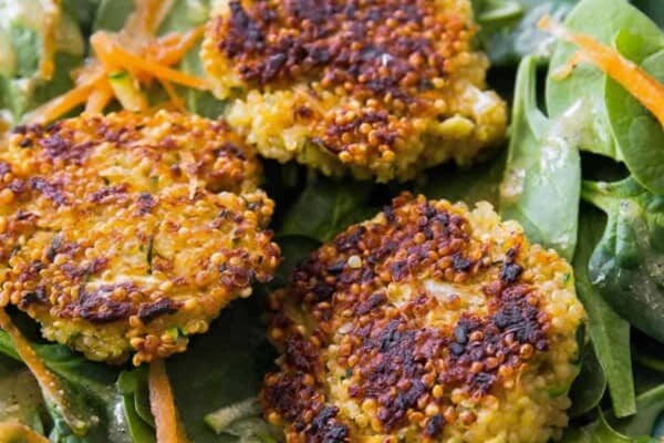 Galettes quinoa et légumes au Thermomix : recette végétarienne facile