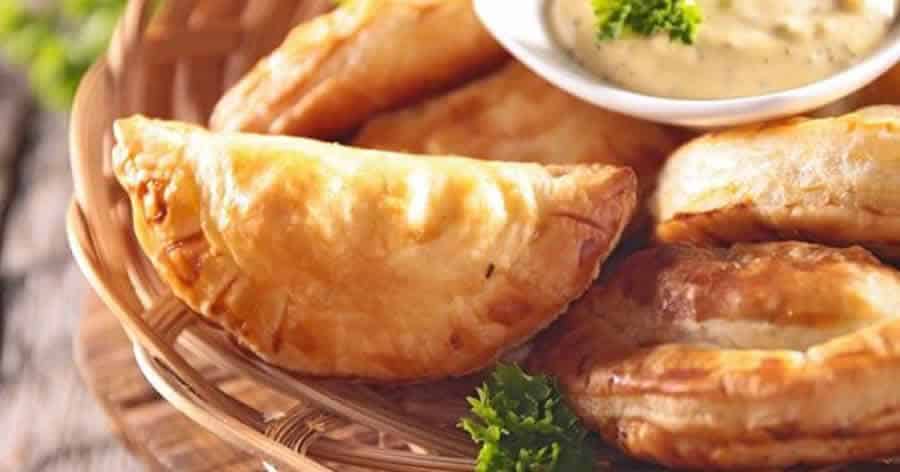 Pastels au thon au Thermomix : recette authentique de chaussons frits