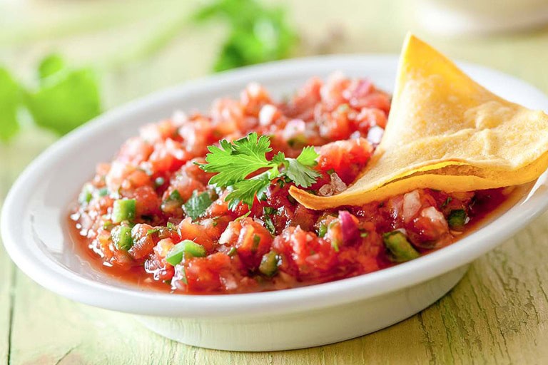 Salsa de Tomates Fraîches au Thermomix : Recette Facile et Fraîche