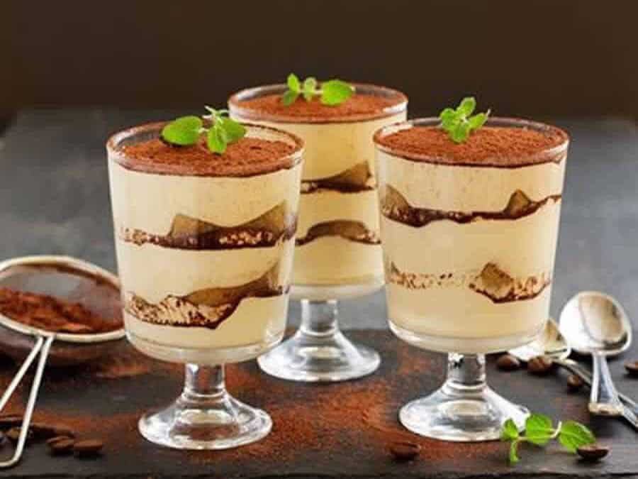 Tiramisu à la rhubarbe au Thermomix : dessert printanier acidulé