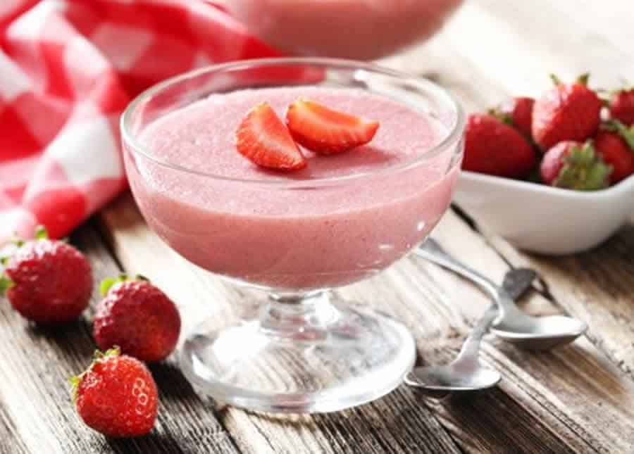 Crème Dessert Fraise au Thermomix : Recette Facile et Onctueuse