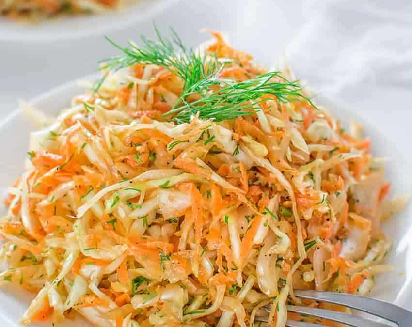 Salade au Chou, Carottes et Noix au Thermomix – Recette Facile