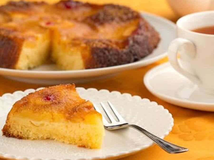 Gâteau à l'Ananas et au Lait de Coco au Thermomix : Recette Facile