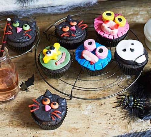 halloween cupcakes1