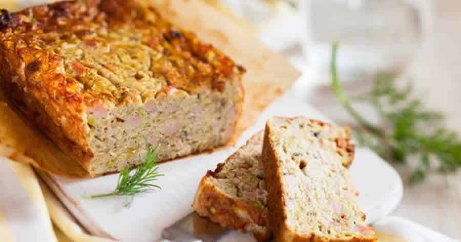 Cake aux miettes de saumon et champignons au thermomix