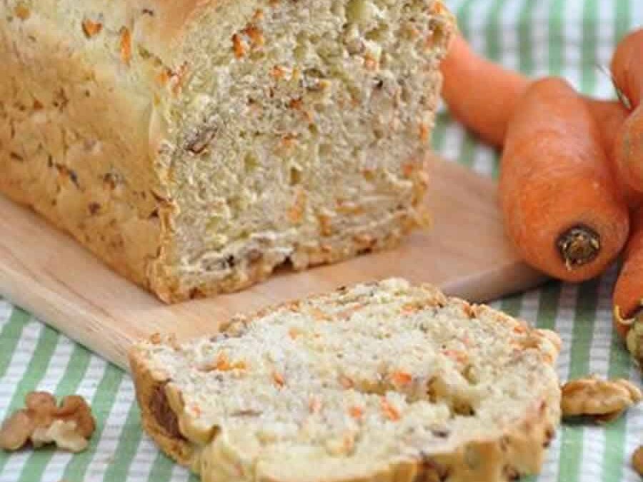 Cake salé à la carotte et aux herbes au thermomix