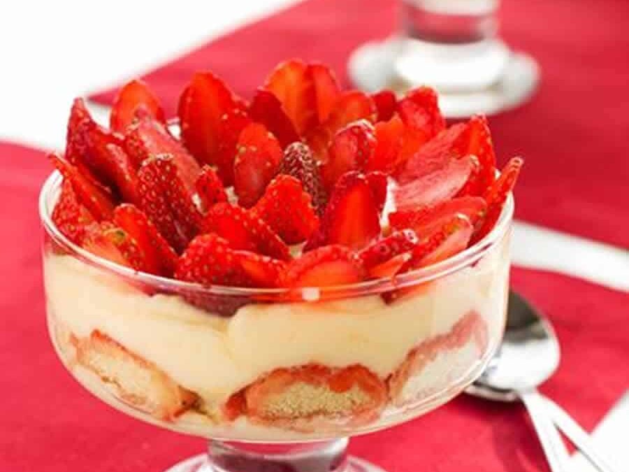 Tiramisu aux fraises et au chocolat blanc au Thermomix
