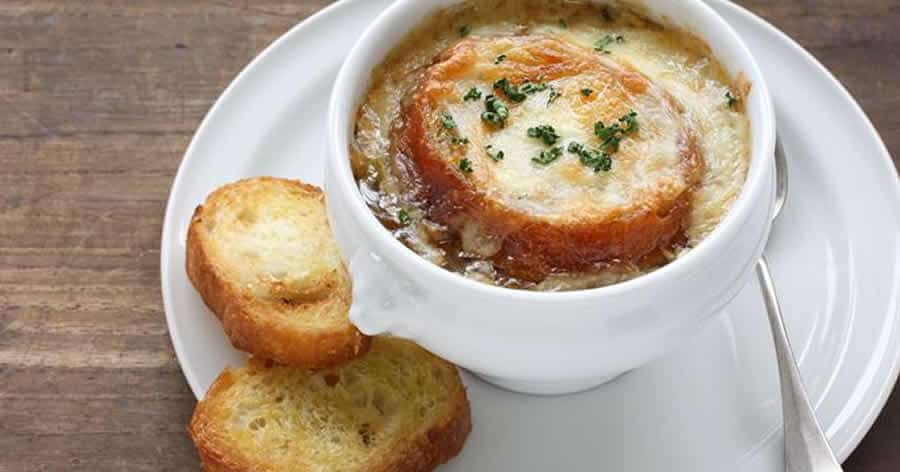 Soupe à l’oignon gratinée au Thermomix