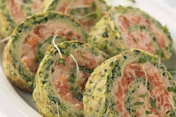 Roulé de courgettes au fromage et au saumon fumé au Thermomix