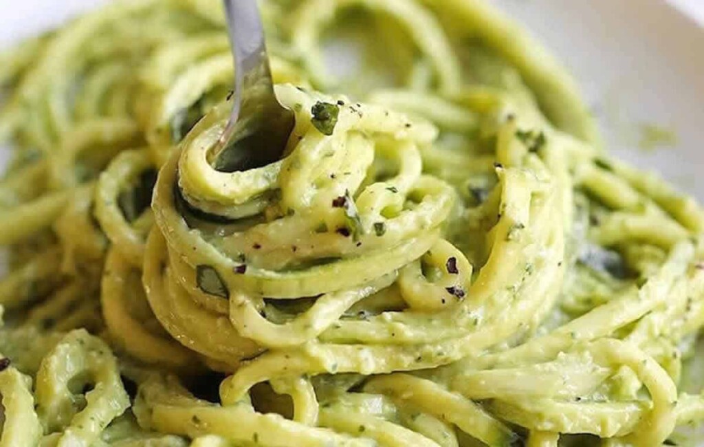 Spaghettis à la crème de courgettes et poulet au Thermomix