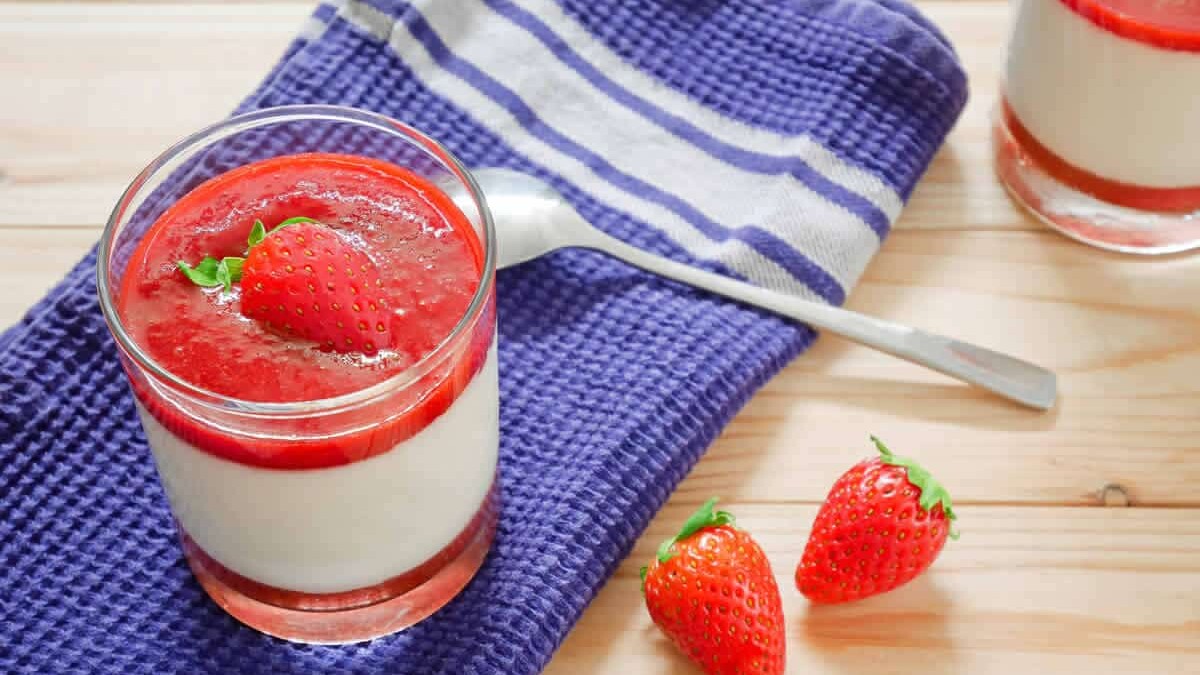 Panna cotta au coulis de fraise WW