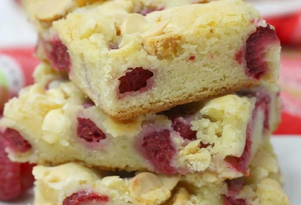 Brownies au chocolat blanc et aux framboises au Thermomix