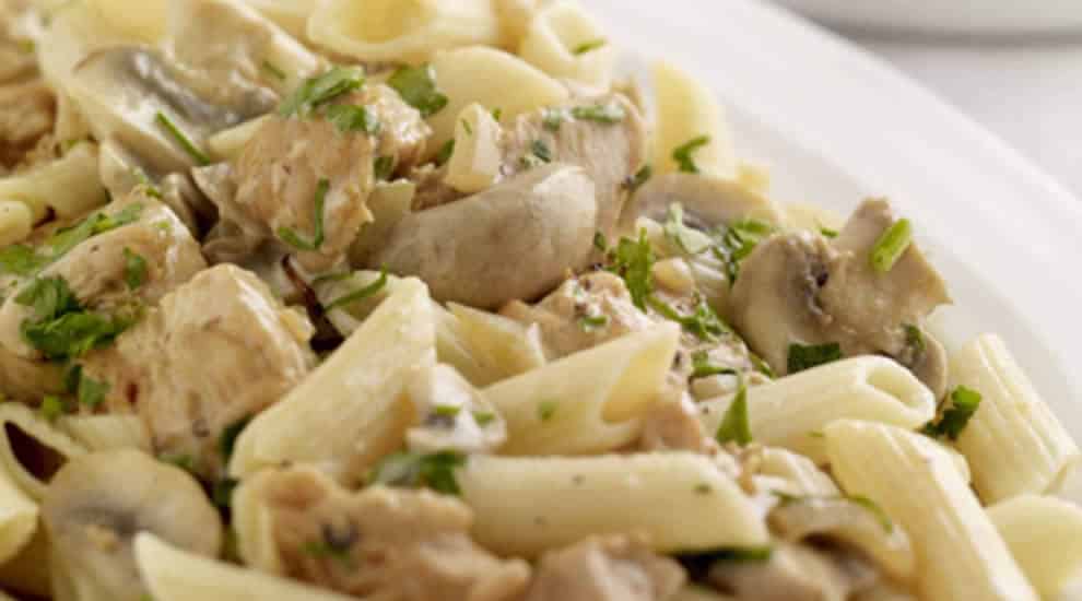 Pennes à la crème au poulet et champignons au Cookeo