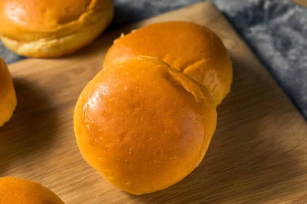 Pains burger extra moelleux faits maison au Thermomix