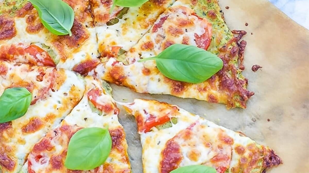 Pizza à la pâte aux courgettes au Thermomix : Une nouvelle façon pour déguster la courgette !