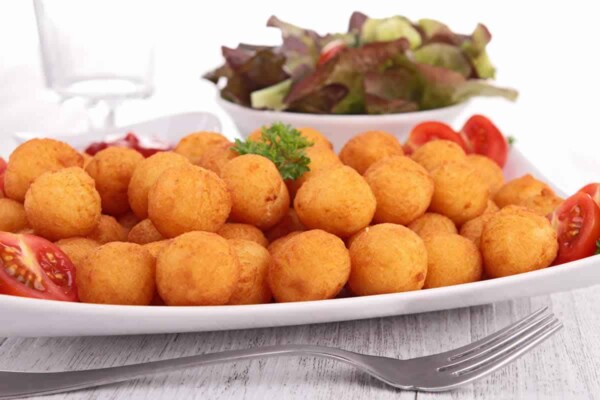 Pommes dauphines au Thermomix : Délicieuses et croustillantes boulettes de pommes de terre !