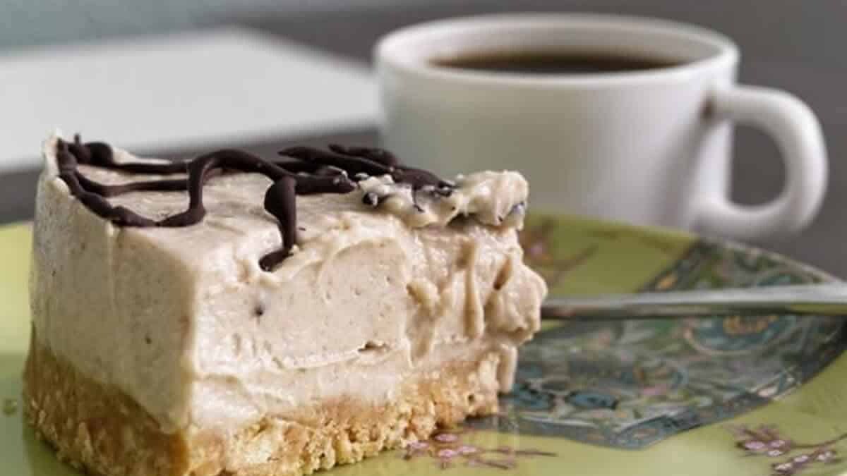 Cheesecake au café sans cuisson, un dessert frais et léger