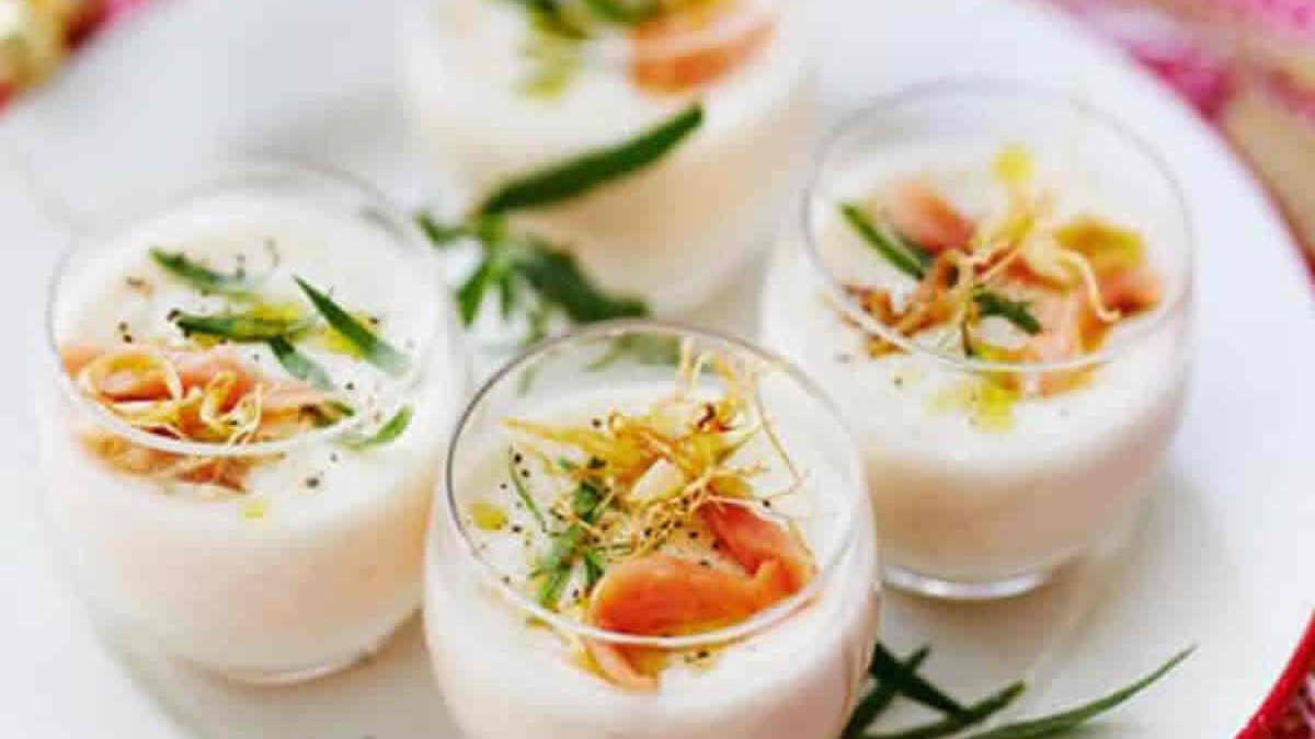 Panna Cotta au saumon fumé au Thermomix : Une entrée froide délicieuse et parfaite