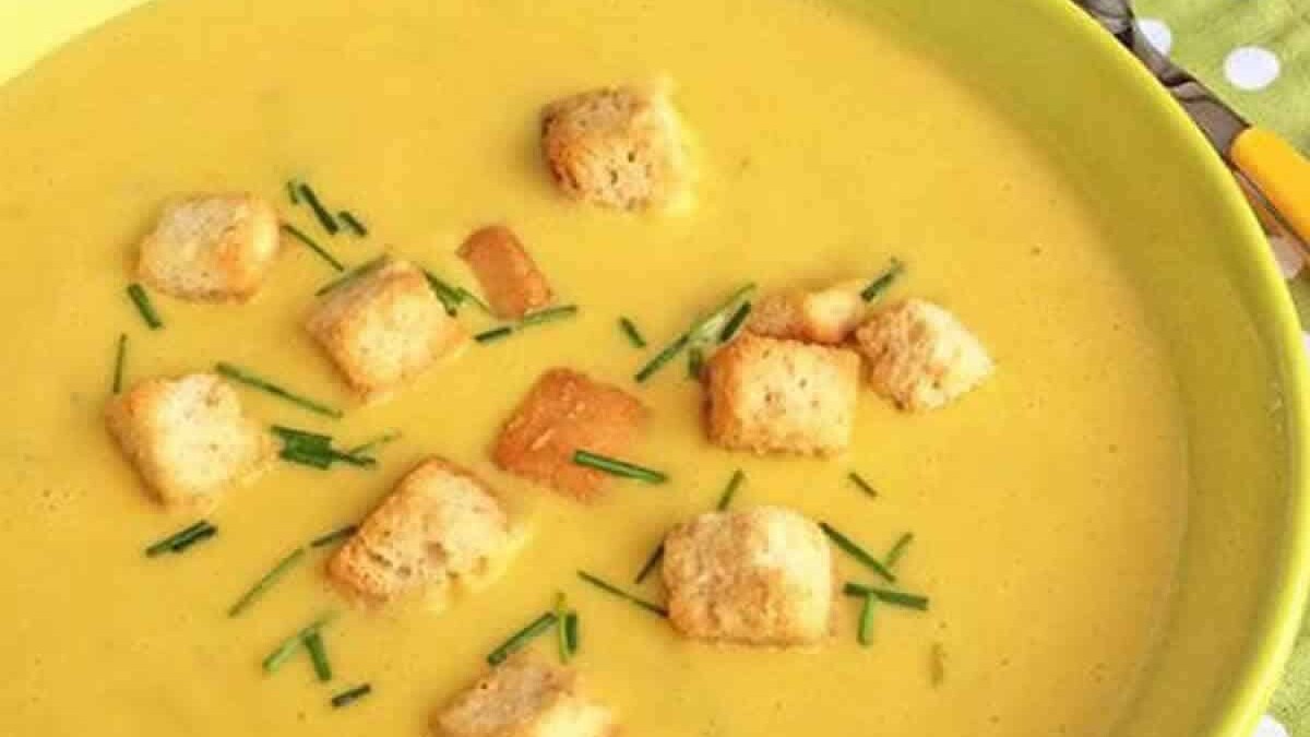 Velouté de légumes à la Vache qui Rit au Thermomix, parfait pour se réchauffer et se régaler