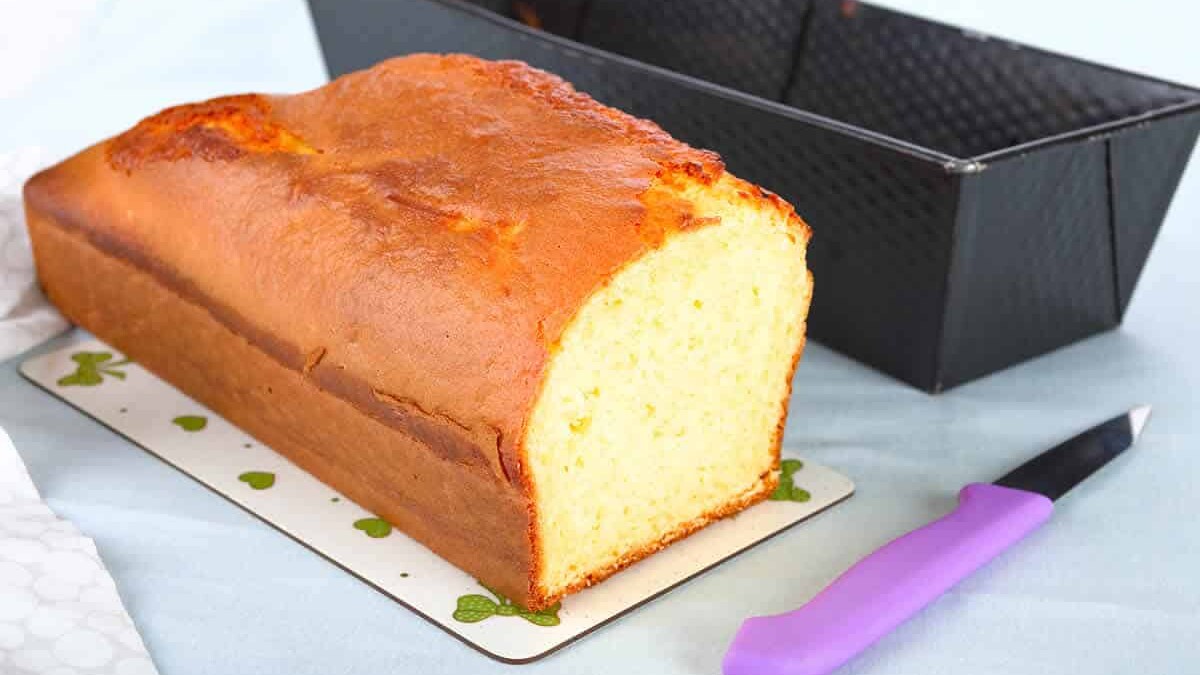Moelleux au citron sans beurre : Un gâteau léger et délicieux
