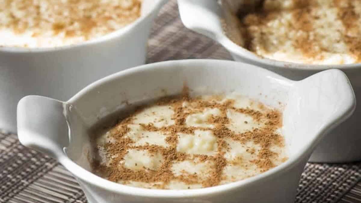 Découvrez la délicieuse recette traditionnelle du riz au lait portugais