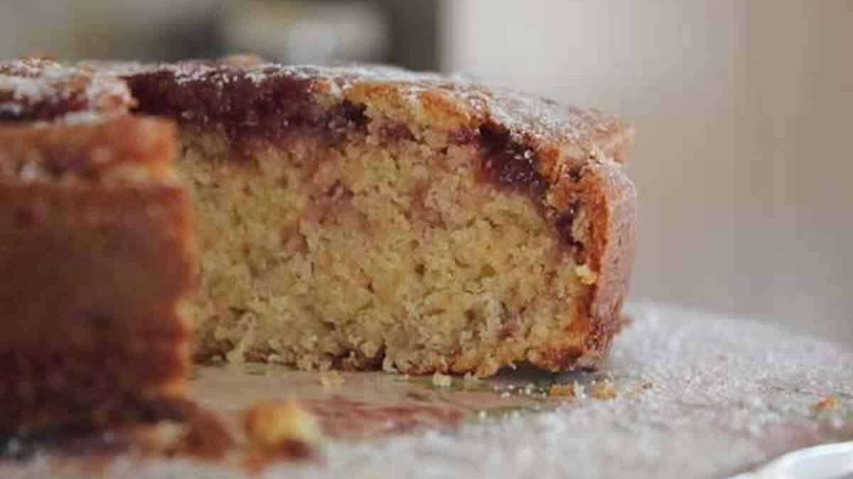Gâteau extra-moelleux à la confiture : Un délice à savourer