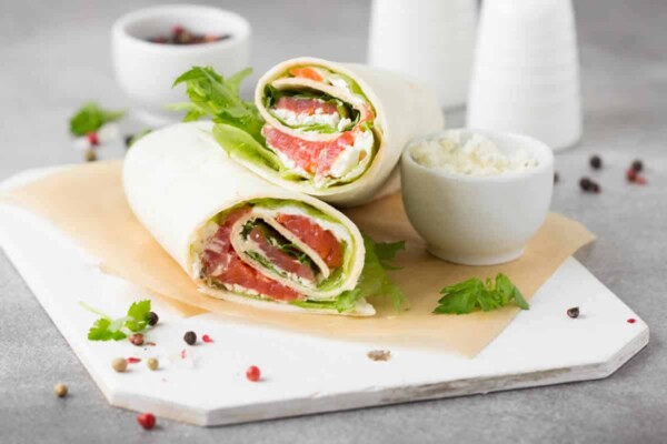 Wrap au saumon fumé : Un apéro frais et sain