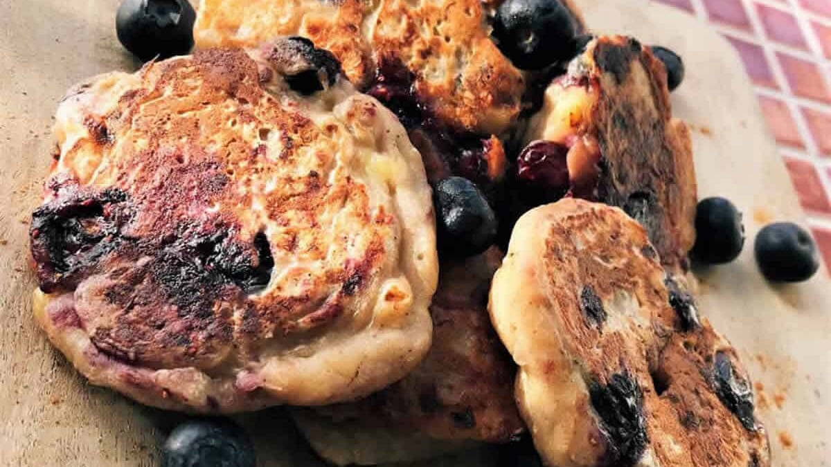 Beignets de myrtilles : Une explosion de saveurs estivales dans votre bouche