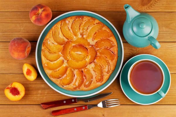 Tarte aux pêches et noix de coco : Une fusion exotique et sucrée