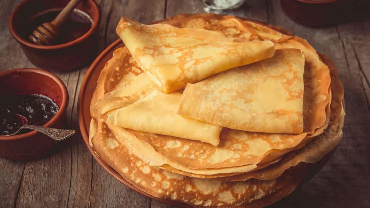 Crêpes légères et faciles : Recette sans levure pour une gourmandise inégalée