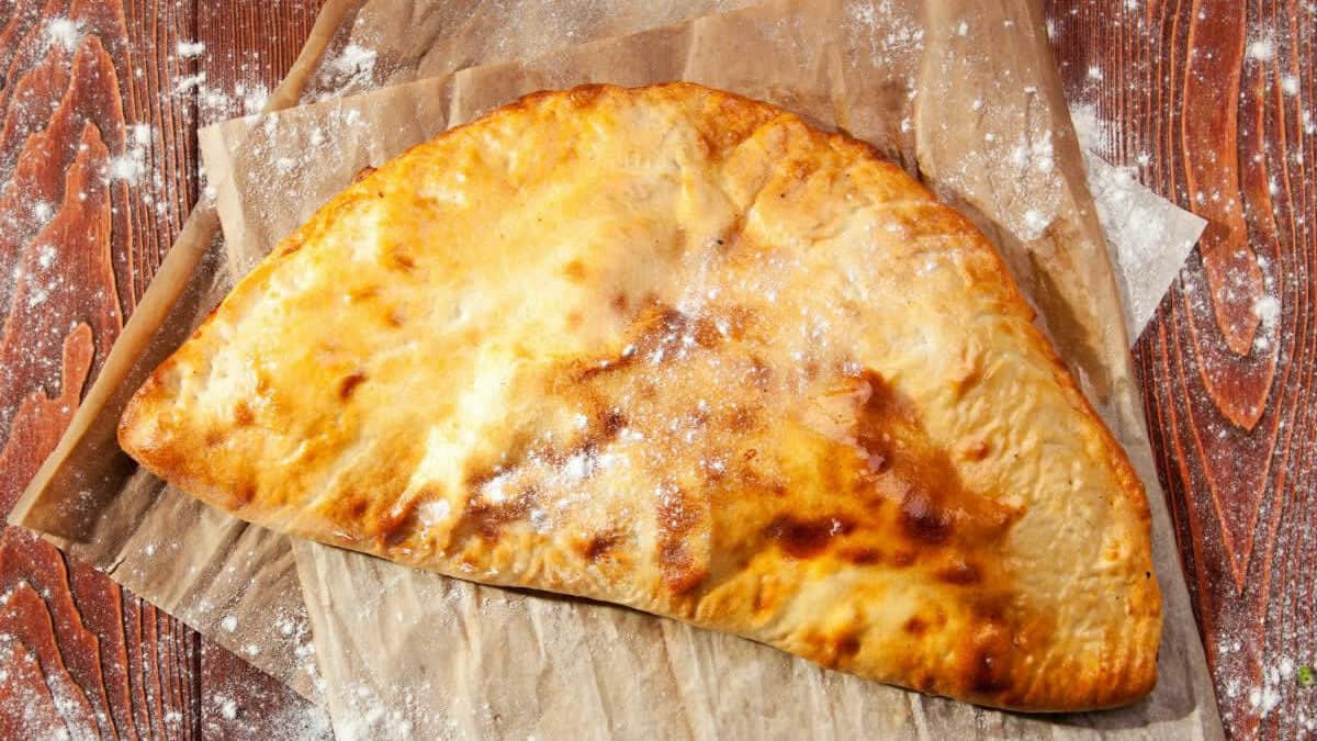 Calzone Sicilienne: Une odyssée culinaire Italienne