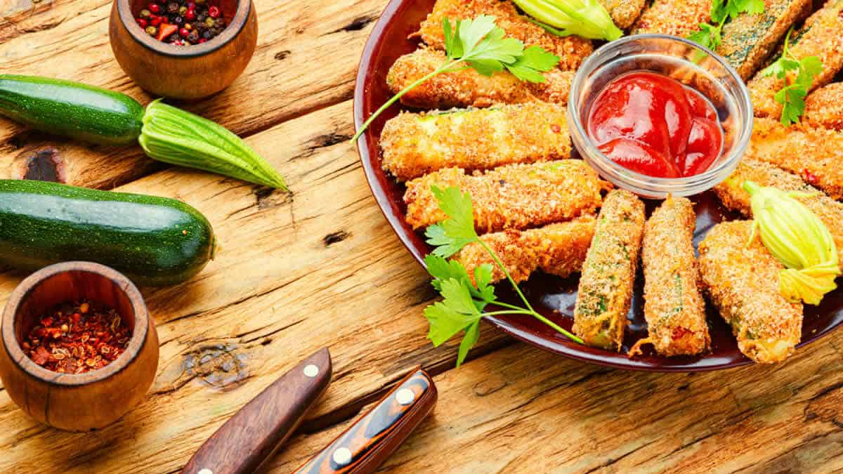 Bâtonnets de courgettes au Airfryer : Une collation saine et croustillante