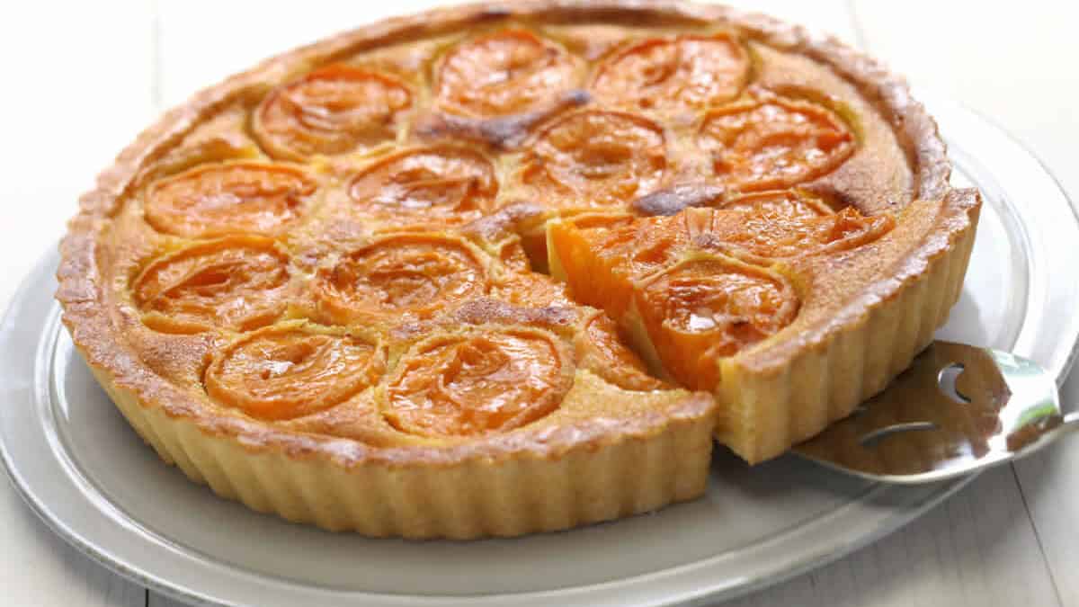 Tarte normande aux abricots : Un délice fruité et gourmand