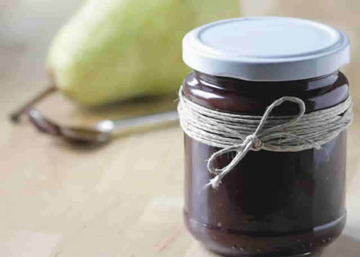 Confitures de Noël La confiture de poires au chocolat et au Rhum au Thermomix