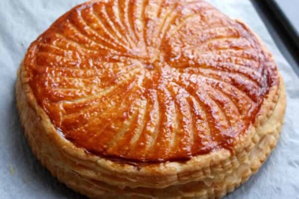 Galette Frangipane Chocolat Poire au Thermomix : recette de l'Épiphanie