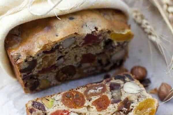 Pain aux fruits secs facile au Thermomix : recette maison