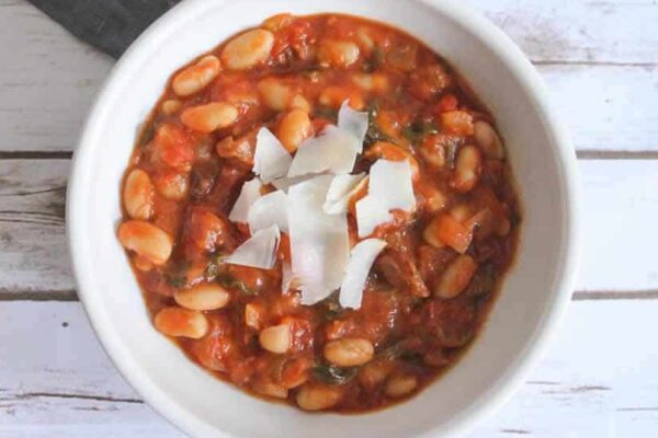 Ragoûts de haricots blancs au tomate au Thermomix : recette facile