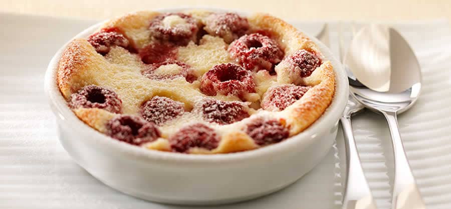 Clafoutis aux framboises recette Weight Watchers, léger et fondant