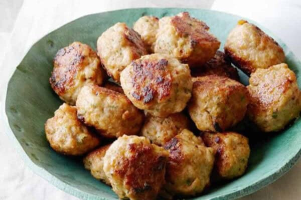 Boulettes de Poulet au Thermomix : Recette Facile et Croustillante